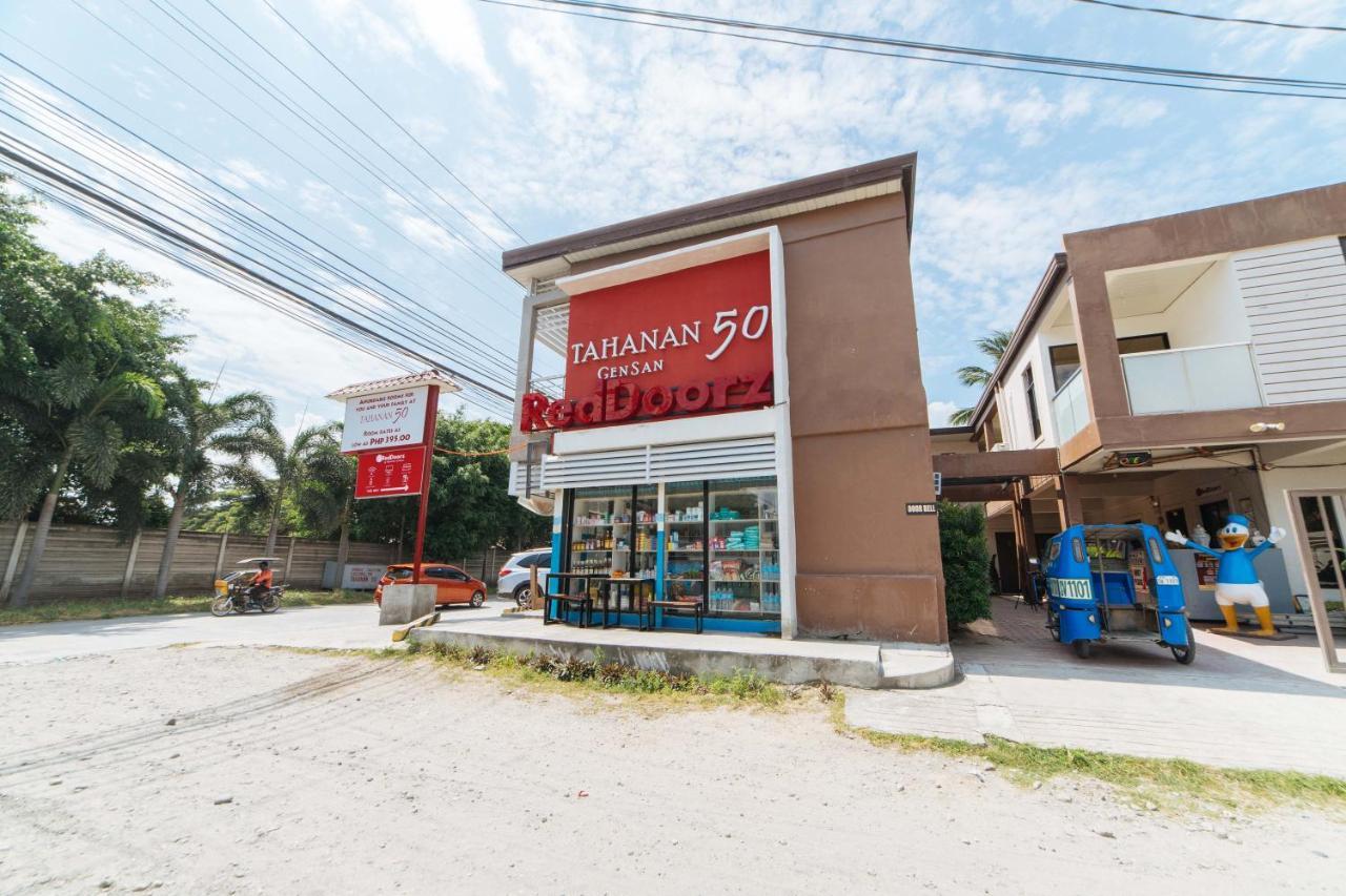 Reddoorz @ Aparente Gensan Hotel General Santos City Exterior photo