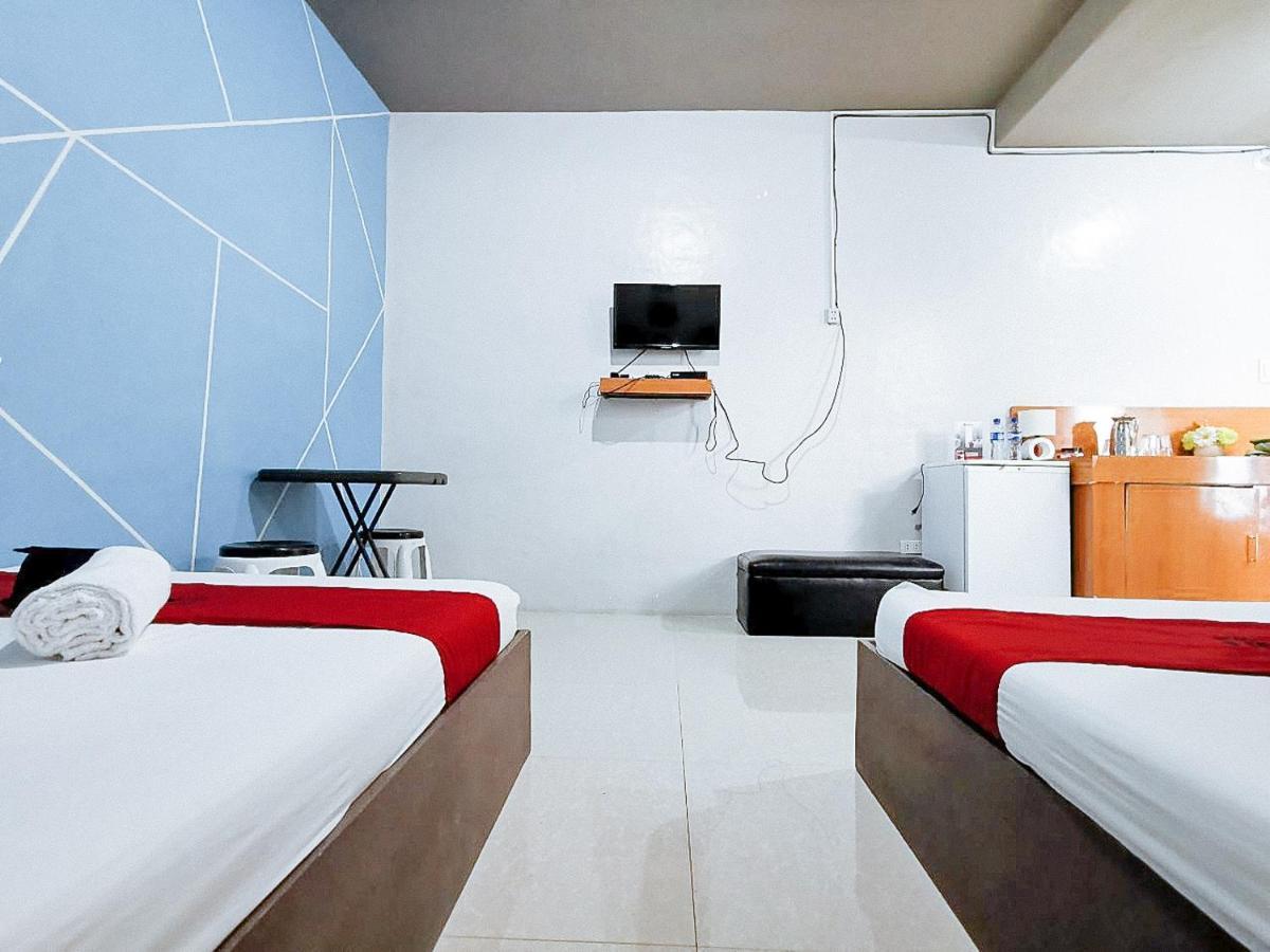 Reddoorz @ Aparente Gensan Hotel General Santos City Exterior photo