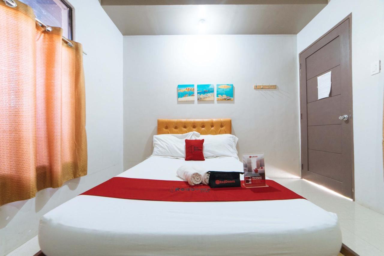 Reddoorz @ Aparente Gensan Hotel General Santos City Exterior photo